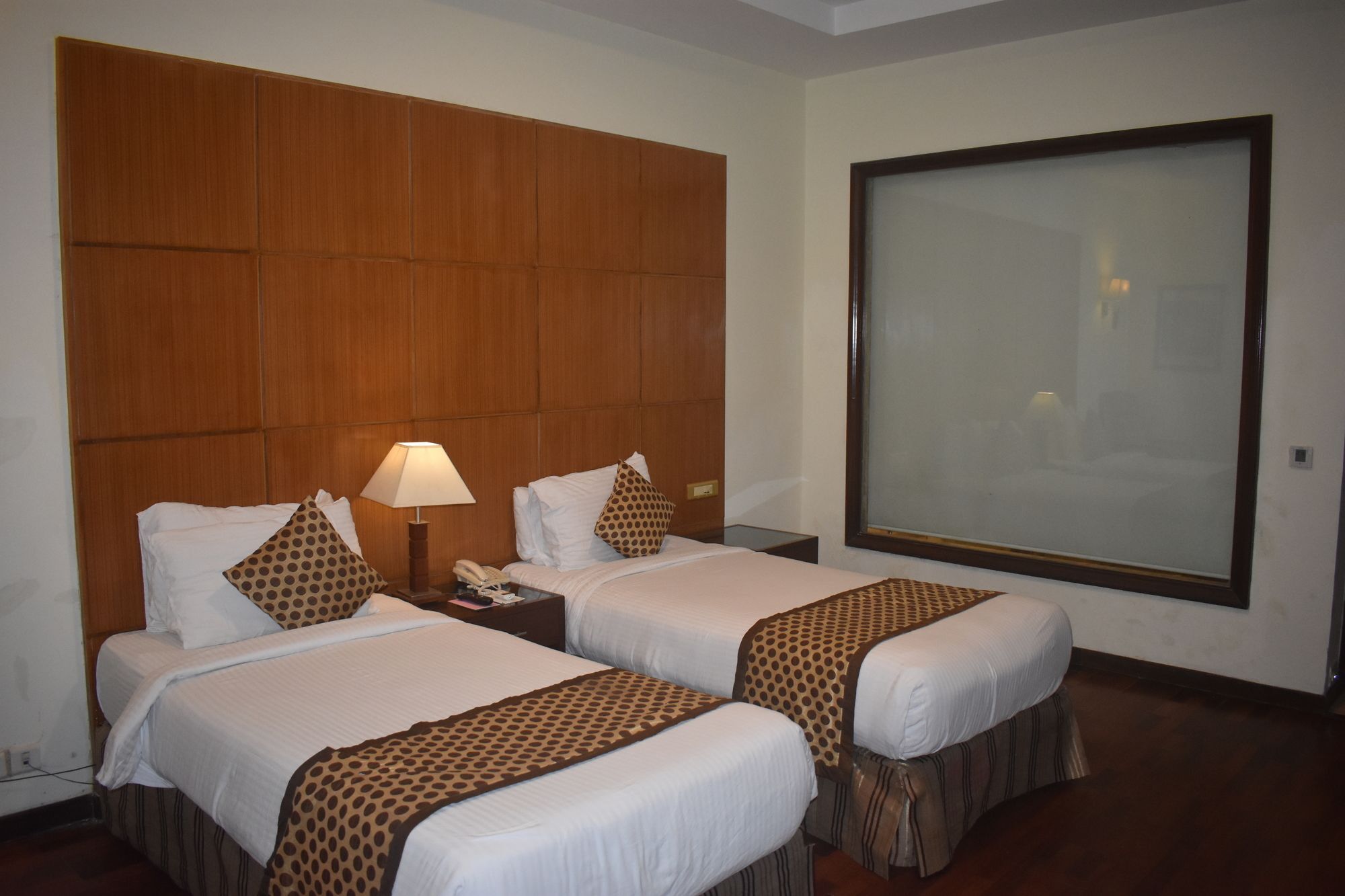 Hotel The Ocean Pearl Retreat Nowe Delhi Zewnętrze zdjęcie